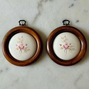 2 Vintage Pink Rose Ceramic Wood Wall Hanging Made In USA Lasting Products‎ Inc